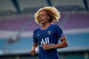 九游下载-姆巴佩重返赛场，重要助攻首场状态出色，切尔西观众沸腾！